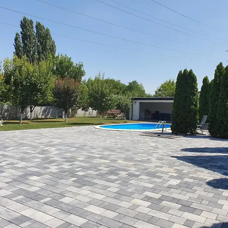 Гостьовий будинок Greenwood 3*